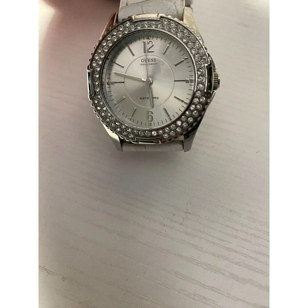 Guess Waterpro Womens Watch G10575L Silver Tone Rhinestone Bezel White Leather